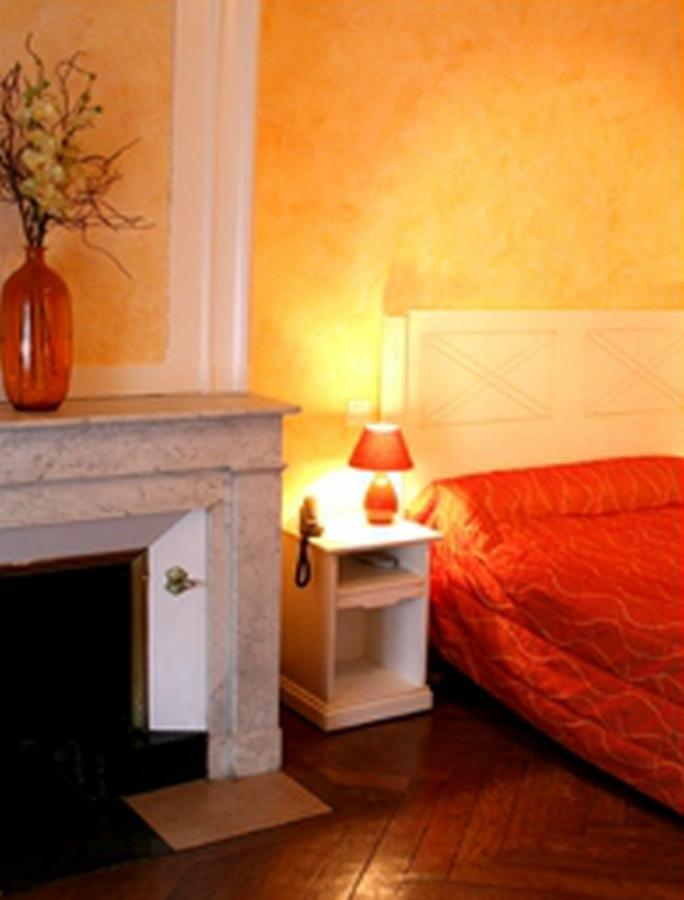 La Maison Blanche Romaneche-Thorins Room photo